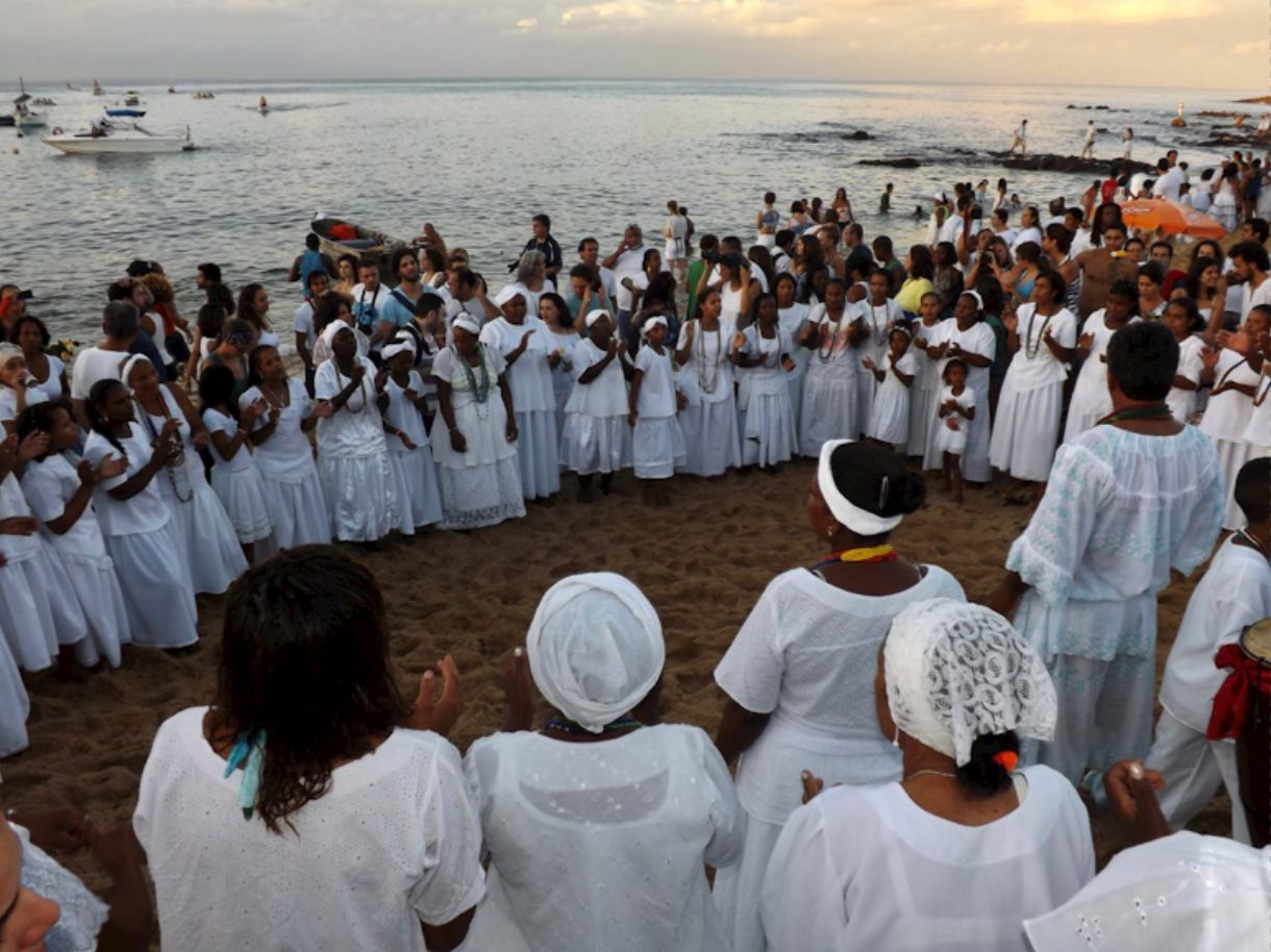 photo of crowd of braziallian women